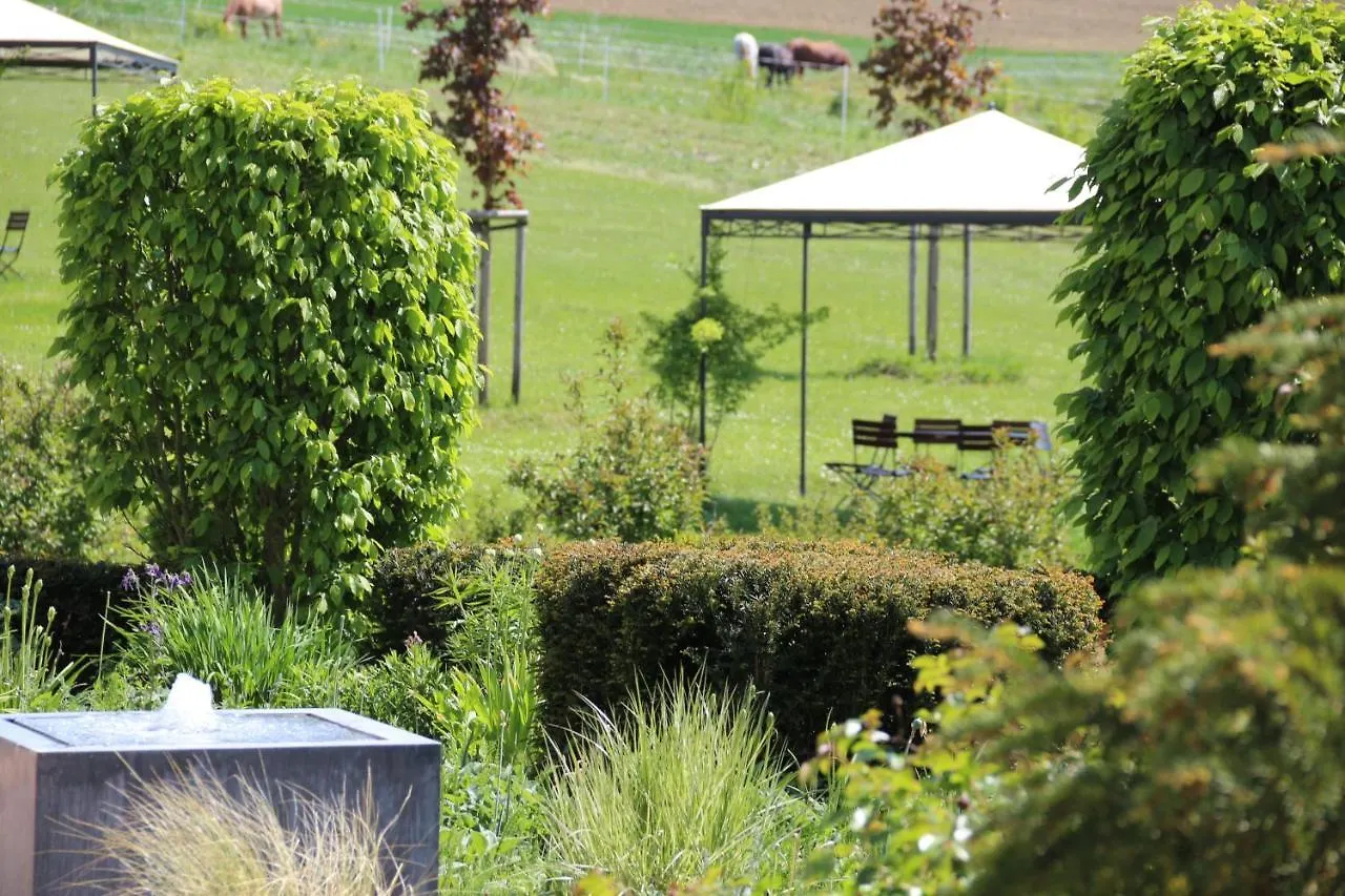 Landhotel Rugheim 4*, Ruegheim